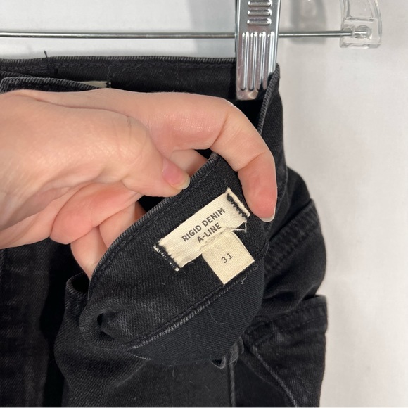 Madewell Black Rigid Denim A-Line Let-Down Raw Hem Mini Skirt in Colfax Wash 31 - Picture 6 of 6